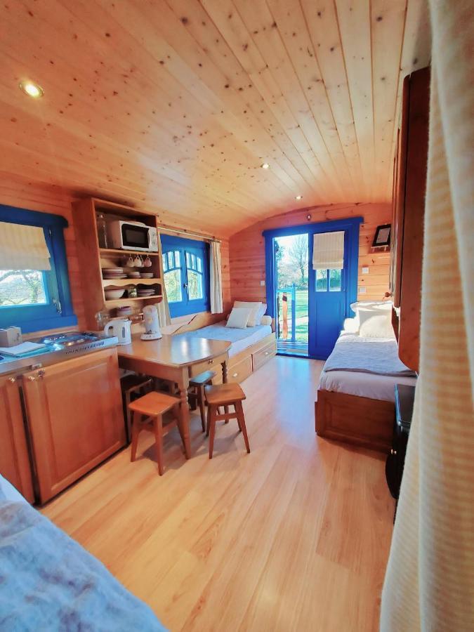 Le Roulottes Du Petit Gouffre De Padirac Avec Spa Экстерьер фото